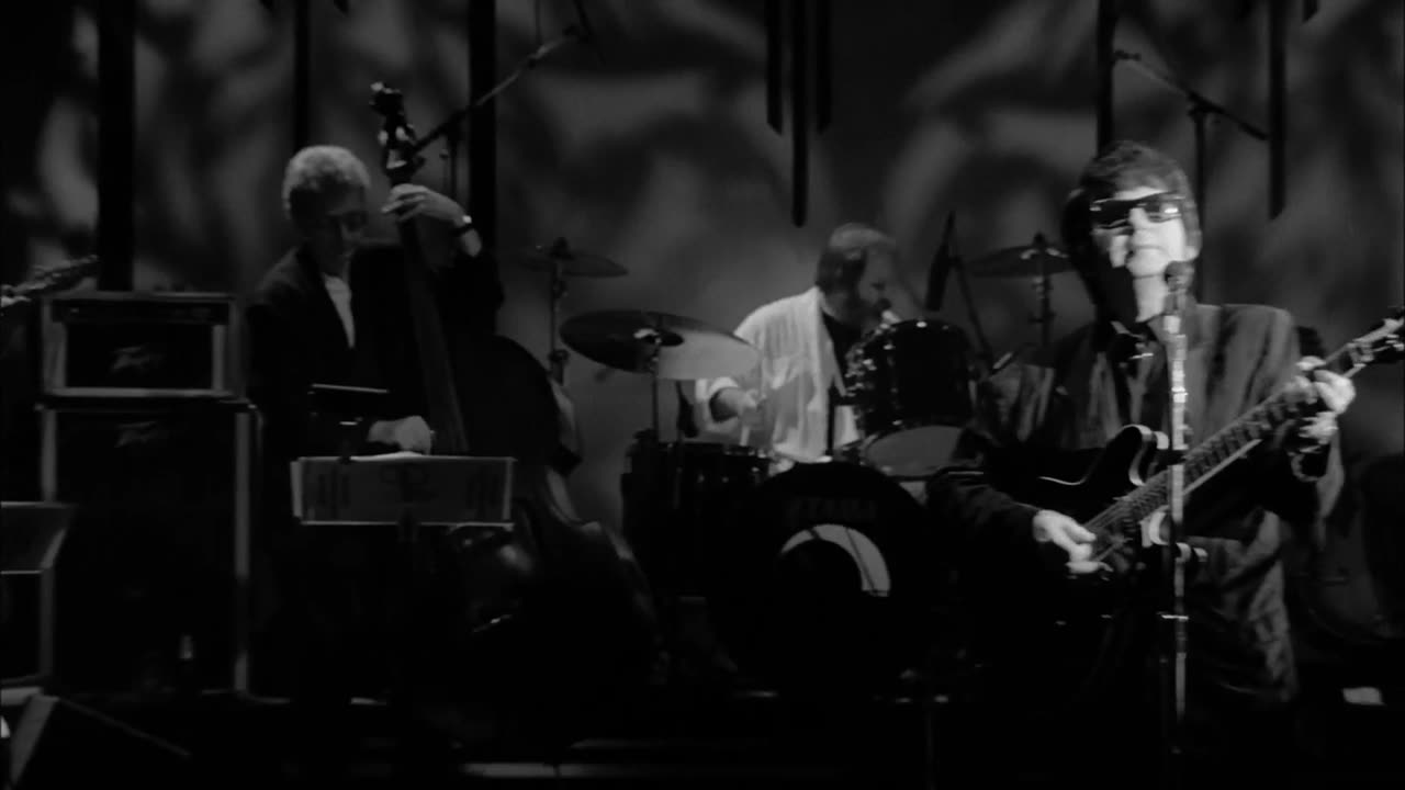 The Comedians - Roy Orbison & Friends (live)