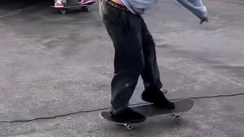 💪🛹 This Guy Shows Us How It's Done! Watch This... | SkateNation