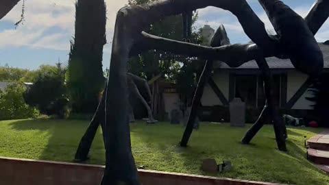 Neighbor’s Amazing Stranger Things Halloween Decorations