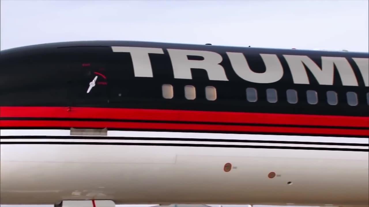 I'm Leaving On A Trump Jet Plane( voice dubbed )