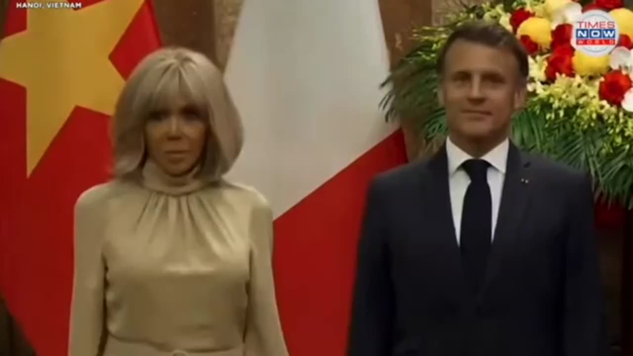 Was The French President Slapped By The First Lady or Was He SHOVED as Caught on Camera