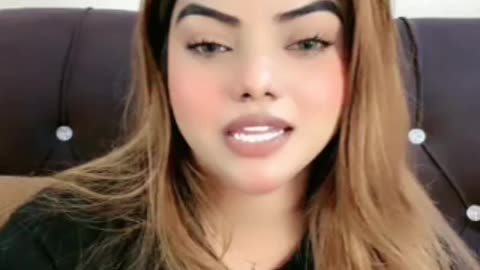 Ham 12:00 baje tak vate karo main tumko call per bulaunga Room pe