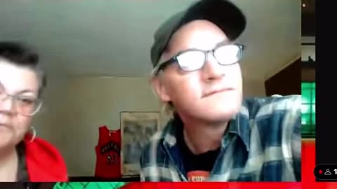 qweenie visits the foxman