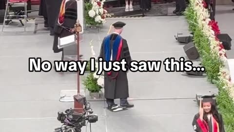 Did he still graduate ? 😂🙅🏿‍♂️🤴🏿