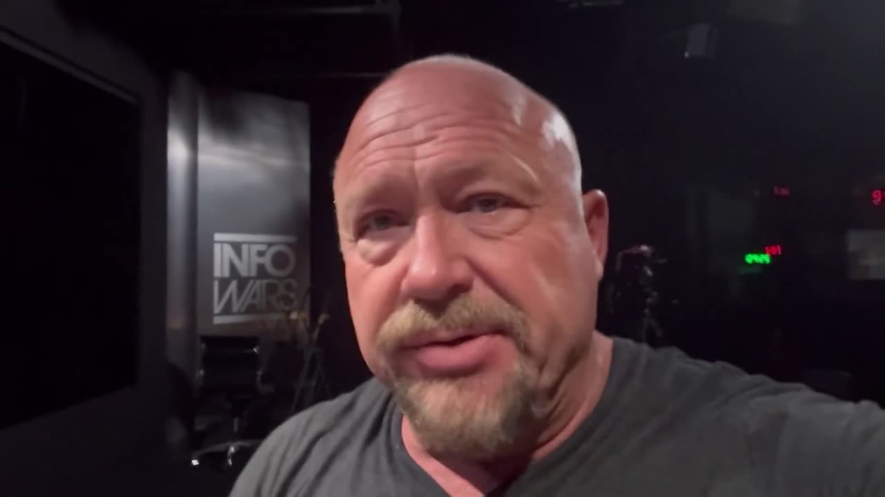 Alex Jones Breaks Down President Trump’s Call For Investigation Into Operation Warp Speed