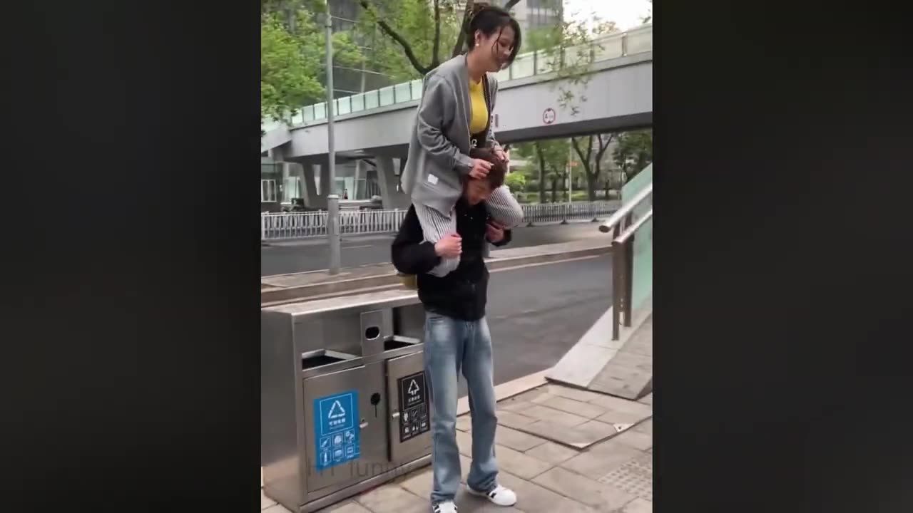 TRY NOT TO LAUGH 🤣🤣 Best Funny Videos compilation - Fails & Hilarious Moments 😂 P43