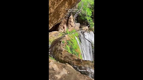 tamoradi waterfall in iran