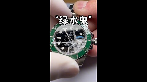 This Genius Restores ROLEX GREEN SUBMARINER