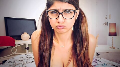 Mia Khalifa | New Hot Video | Romantic movie scene | MIA KHALIFA NEW VIRAL VIDEO | Trending Vidoe
