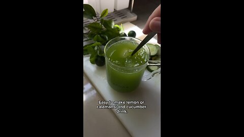 Fresh calamansi + cucumber = the ultimate refreshing drink! 🍋🥒❄️