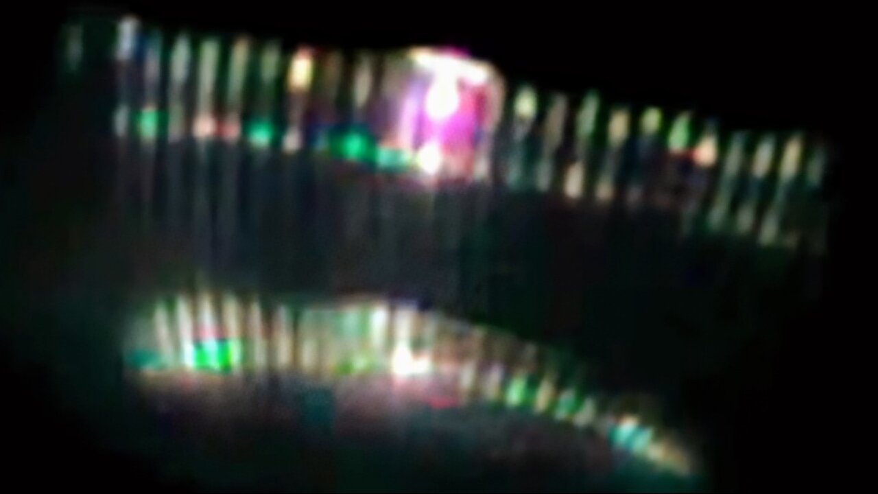 Beautiful UFO filmed in Sweden (2010)