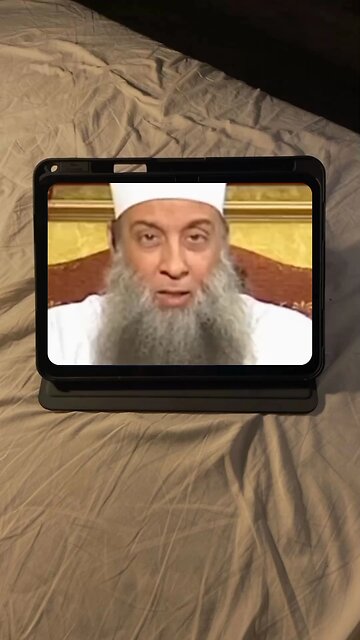 Do not insult your father. لا تَسُبَّ أباك