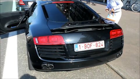 Audi R8 Start-Up and Acceleration | Pure V10 Sound!