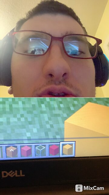 My reaction how to build a Blue’s Clues house in Minecraft
