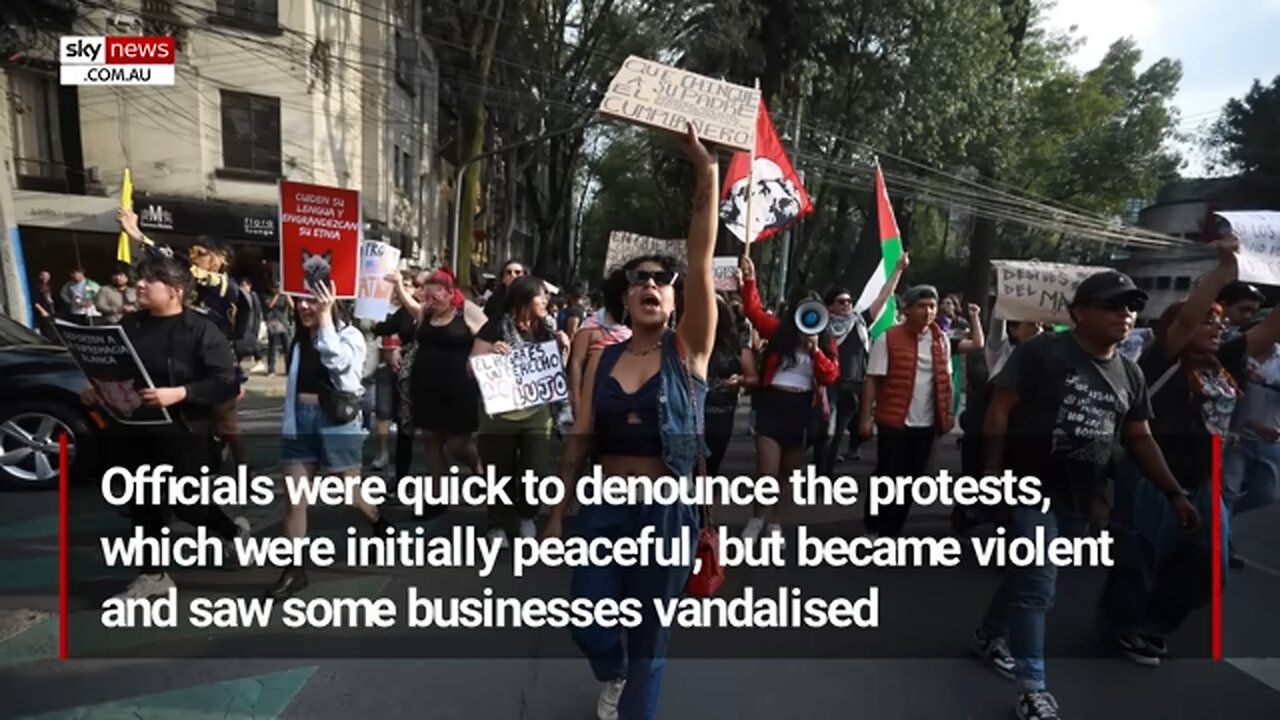 Mexico City devolves into chaos as citizens protest influx of migrants