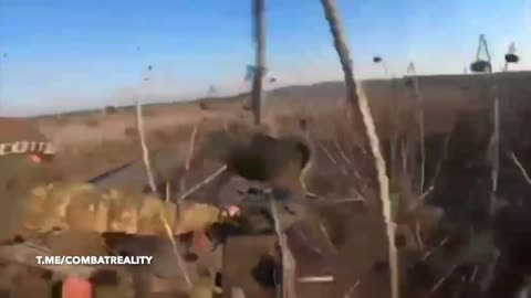🚀🛡️ Ukraine Russia War | Russian ATV Attempt to Shoot Down Ukrainian FPV | RCF