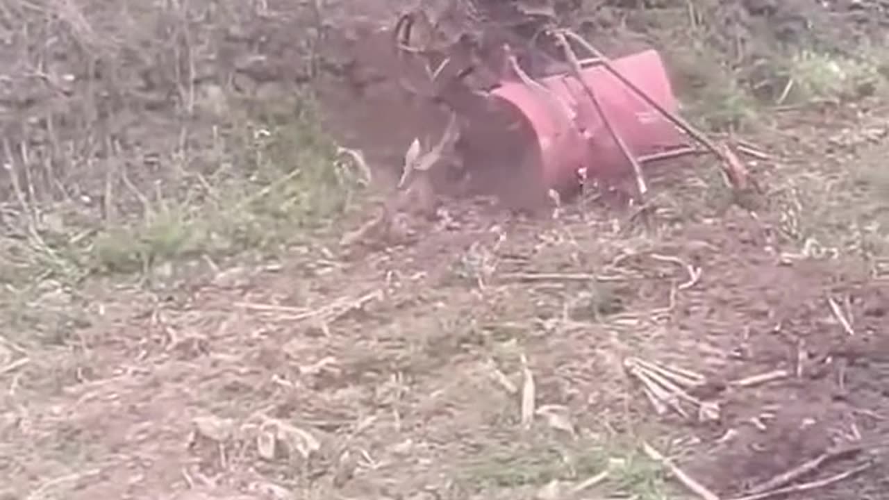 Tractor Undercontrol