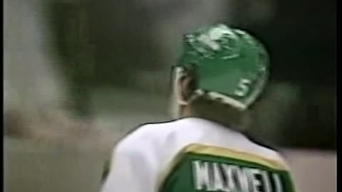 NHL 1982 MINNESOTA NORTH STARS AT NEW YORK RANGERS