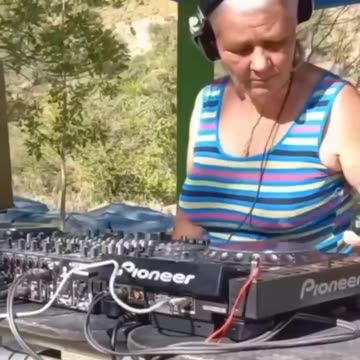 Mood: Grandma's Party 😎