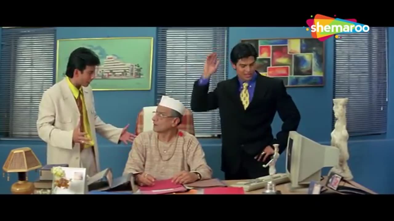Hum duniya ka khate hai,hamara koi kha sakta h