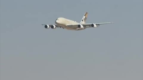 The spectacular opening display to the 2025 Dubai Airshow.