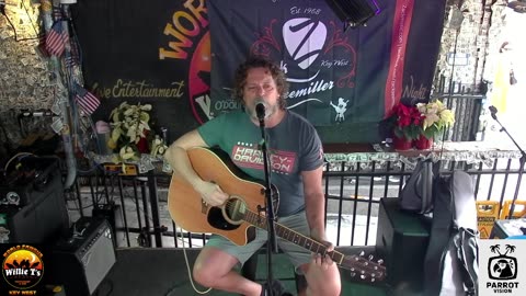 LIVE Music Everyday!