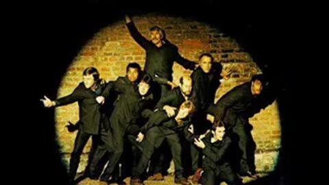 Paul McCartney and Wings - Nineteen Hundred and Eighty Five