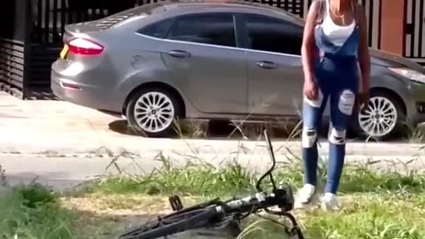 STEALING BIKE BAIT 😂😂😂😂😂