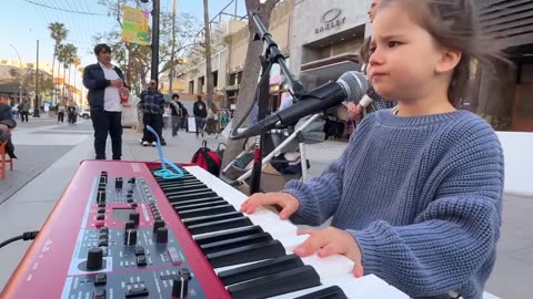Imagine - John Lennon | 4-Year-Old SINGER AMAZED People