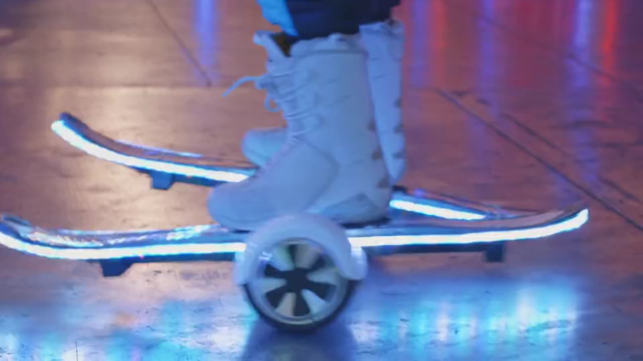 Feel Young Entertainment - Ski Sunday