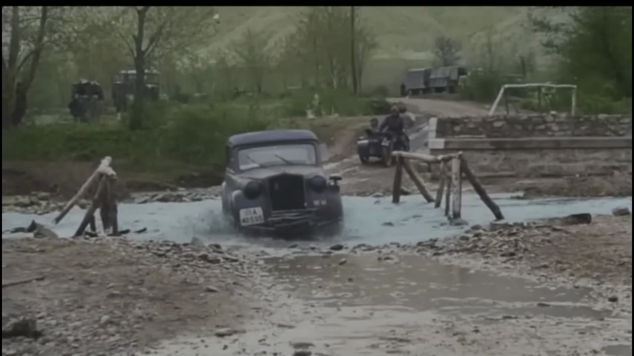 Greek–Albanian border, April 1941, Italian troops.