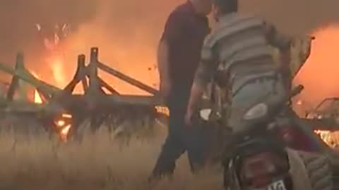 Crazy fires in Turkey and Greece.