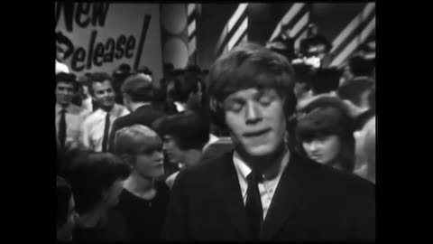 Aug. 19, 1965 | Herman’s Hermits Perform “Just a Little Bit Better” on “Top of the Pops”