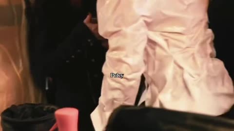 Clavicular just said this to Brett Cooper’s manager 👀