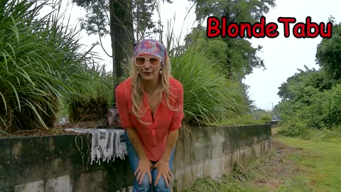 Blonde Tabu