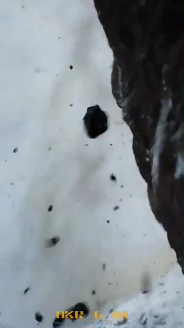 Ukrainian POV under a near-miss Russian artillery shell