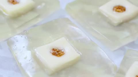 Making sorbet cake