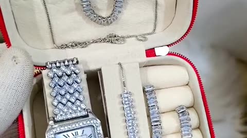 GIRL'S DAIMONDS STONE JEWELRY