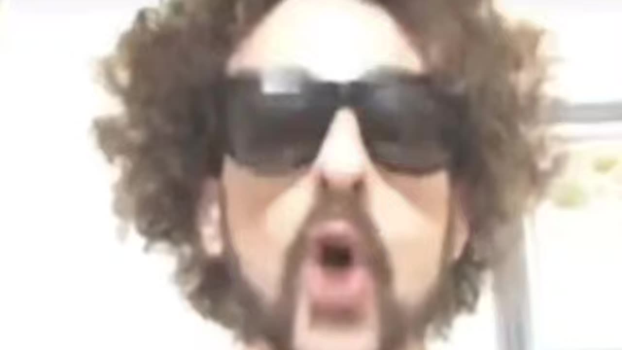 During a livestream, Isaac Kappy claimed he got a panicked call from Jim Carrey