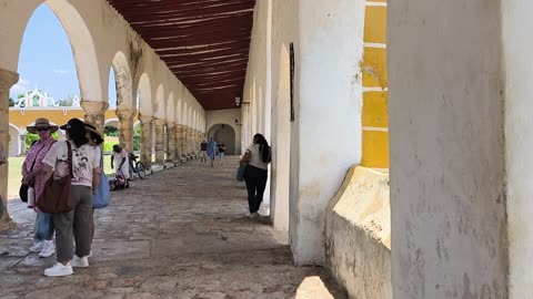 Izamal - Yucatán - 4k - Walking tour