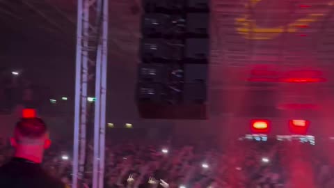 Publiku ‘shpërthen’ për Ledrin e Xhensilen