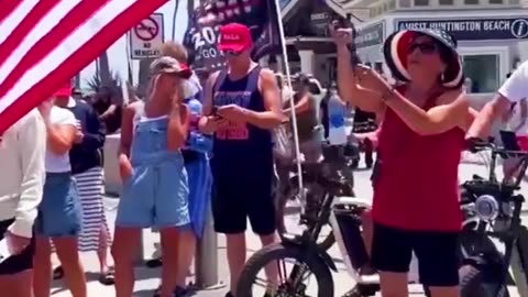 CALI KNOWS WHAT TIME IT IS!!!😎🇺🇸🥳🥳🥳