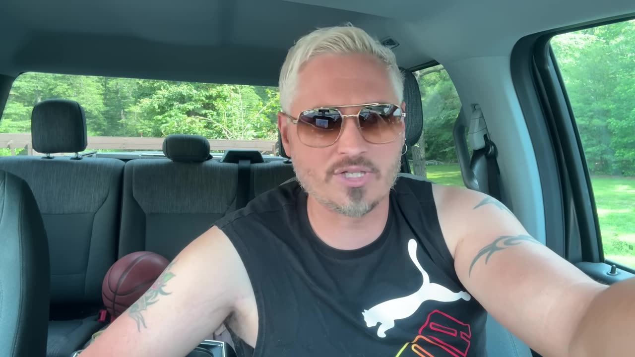 BREAKING: US SENATOR ASSAULTED BY DHS THUGS