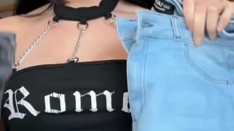 Sweetie Fox Asks Her Friend: Which Dress Looks Best? | Funny & Cute Moment