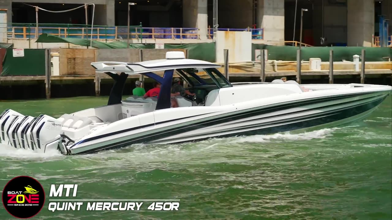 WILD CHARACTER IN MIAMI !! FUN BOAT PARTY ｜ BOAT ZONE