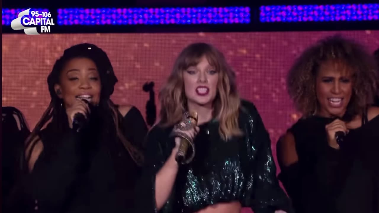 Taylor Swift - gorgeous (Live at capital’s jingle bell 2017)