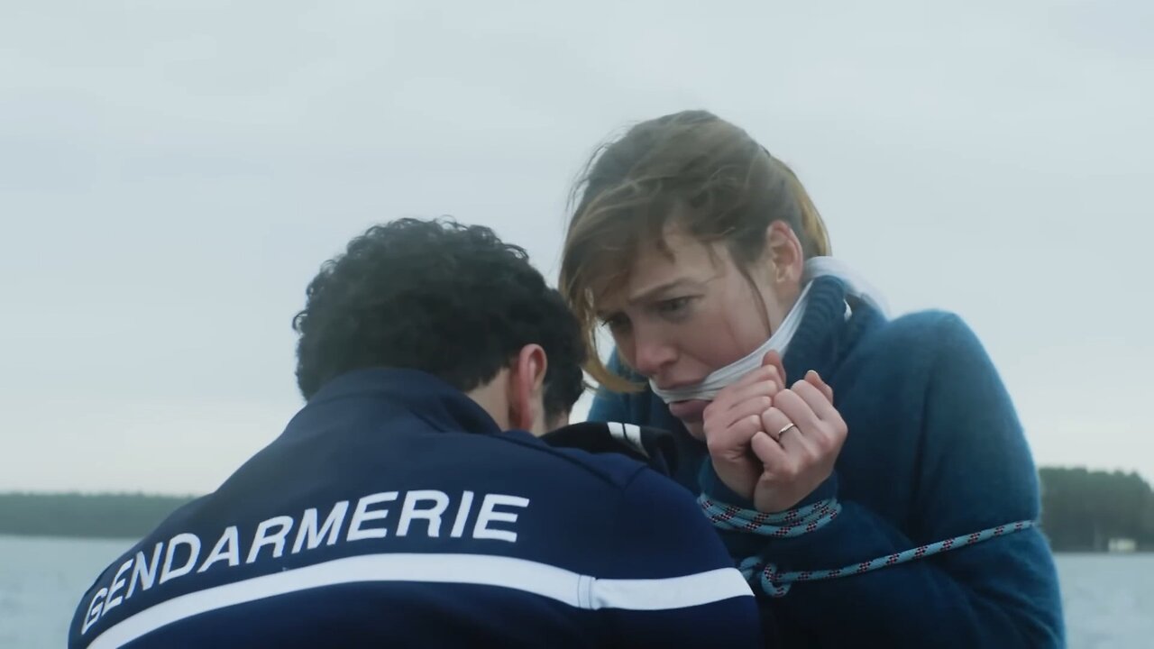 Dans l'ombre des dunes (gagged)