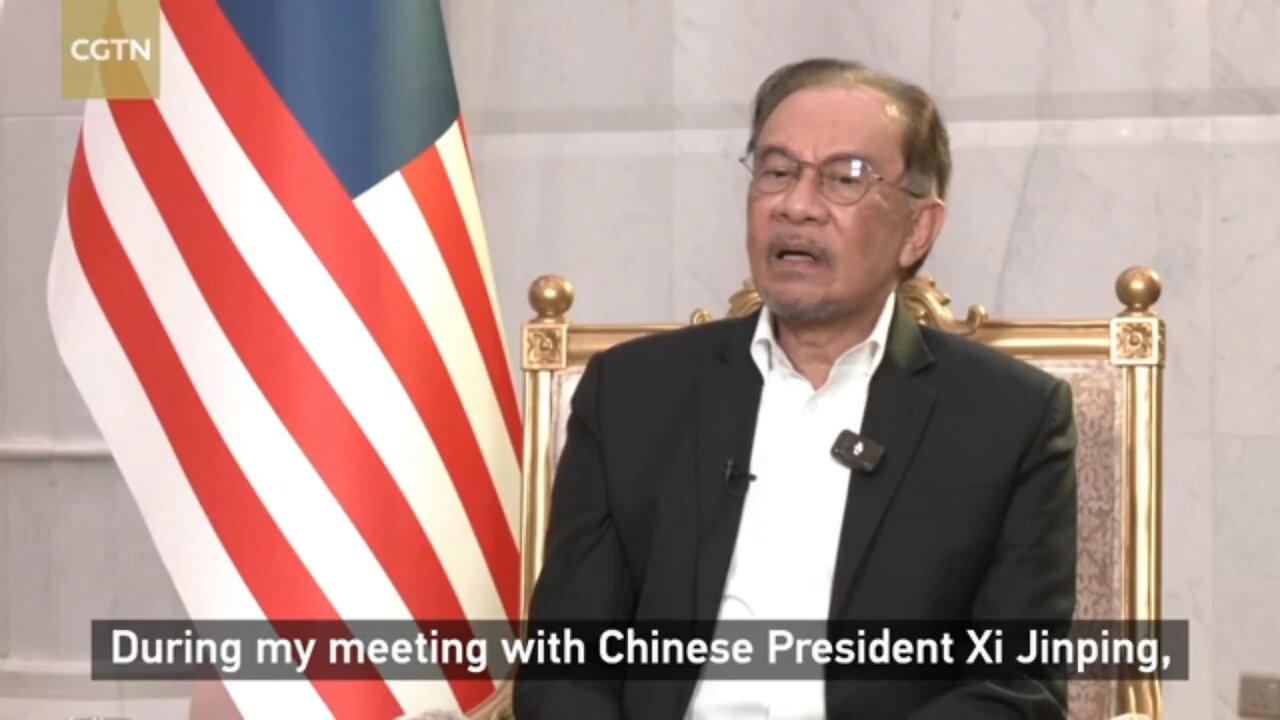 Malaysian PM lauds Xi Jinping's unique view on economic view