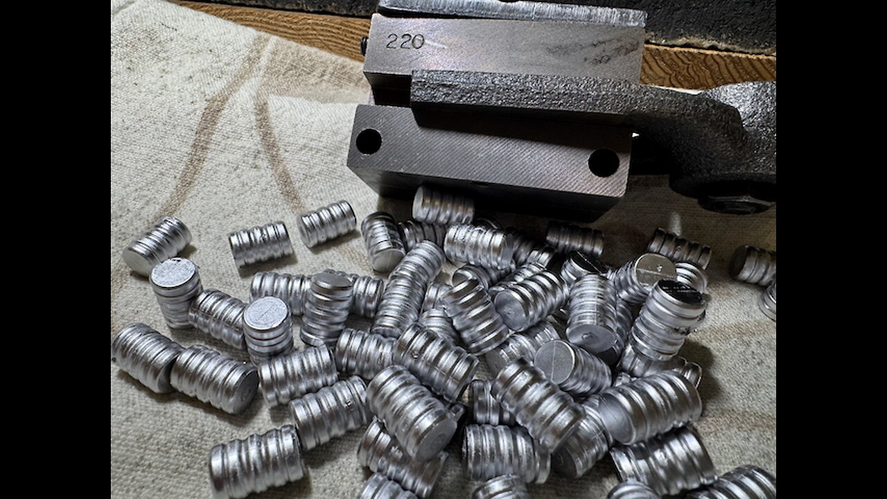 #wadcutterwednesday Episode 17 Part 2: loading and shooting the Saeco @220
