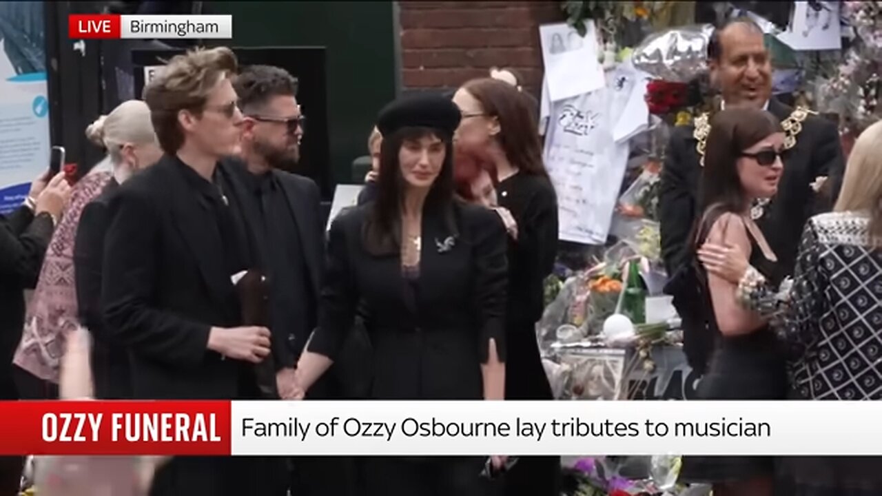 Sharon Osbourne and children view tributes as fans cheer Ozzy Osbourne